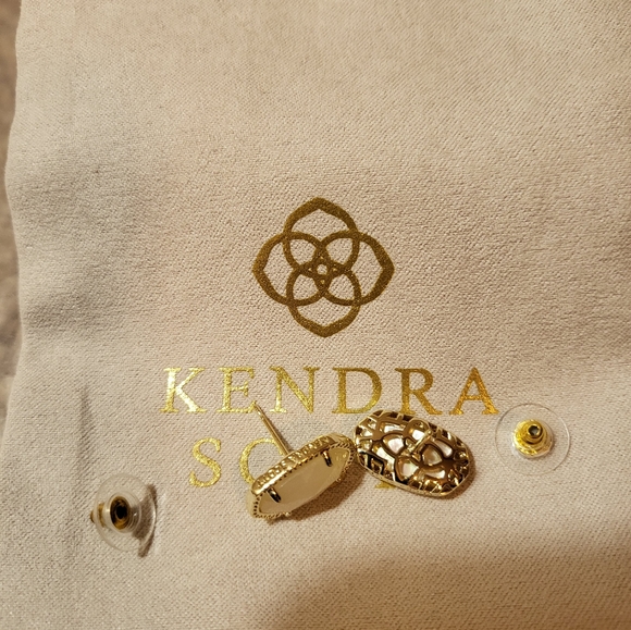 **** SOLD ***** Kendra Scott Gold Stud Earrings in Ivory Pearl - Picture 2 of 10